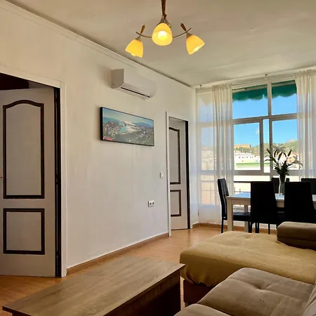 Amazing 3bedroom In Capuchinos By Easytrip